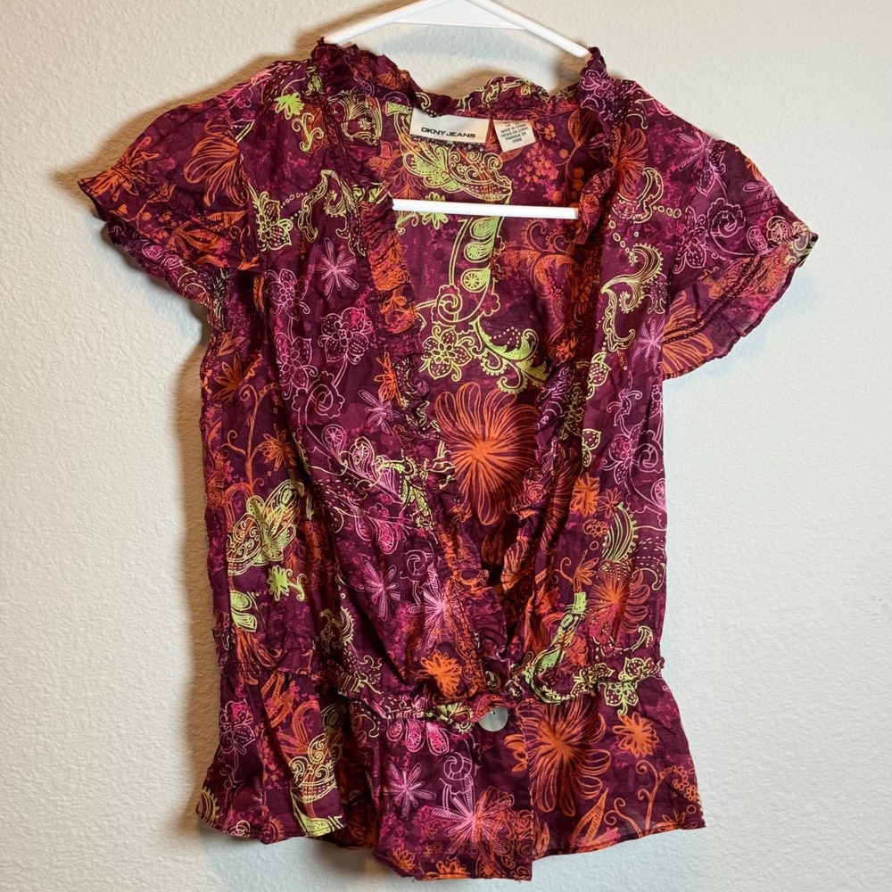 DKNY Jeans XS Floral Print Ruffle Trim Short Sleeve‎ Blouse Top